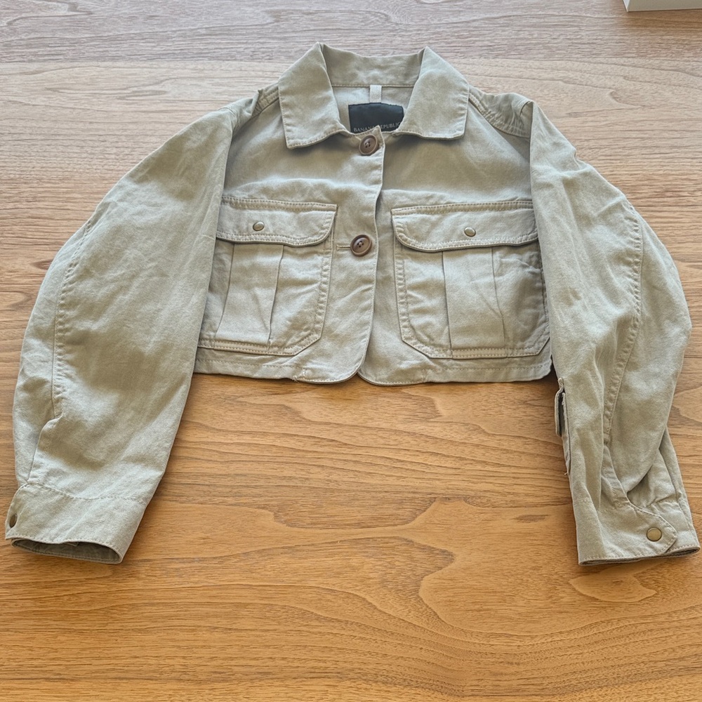 Banana Republic Light Tan Button-Up Jacket